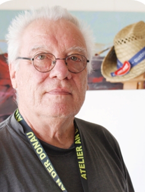 Portraitbild des österreichischen Künstlers Luka Anticevic