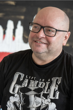 Portraitbild des deutschen Künstler Jürgen Seissler