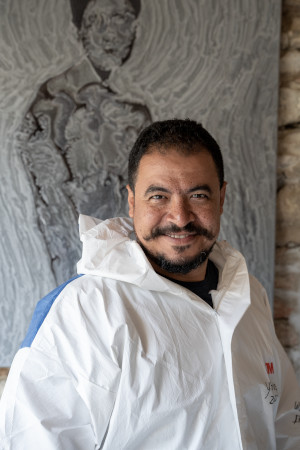 Portraitbild des ägyptischen Künstlers Mohamed Taman